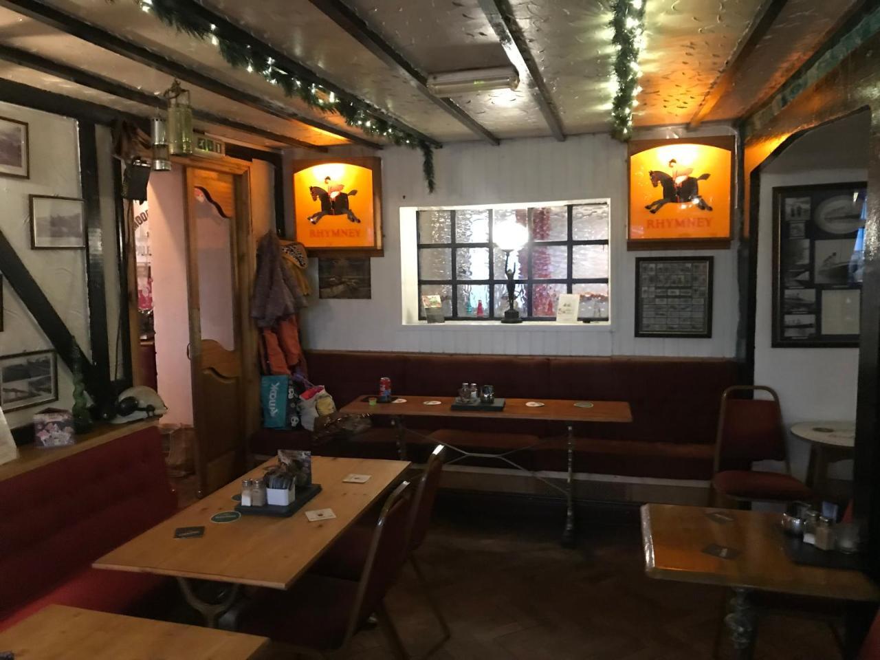 Rhymney 威尔士王子宾馆酒店 外观 照片